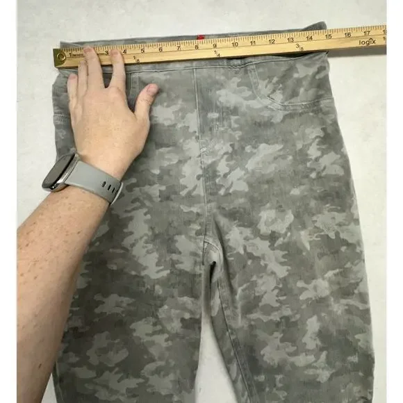 Spanx Leggings Skinny Womens Large Jeanish Ankle Camo Mid Rise Pull On - Picture 5 of 10